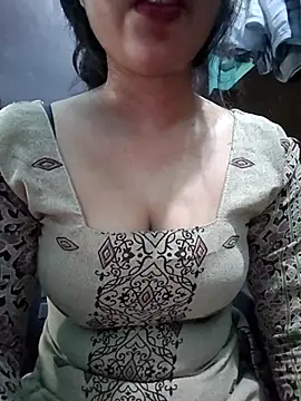 Snapshot of Kavita_ji chatting on September 10, 3:27 am Kavita ji online show from September 10, 3:27 am