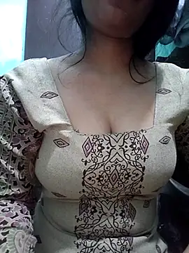Snapshot of Kavita_ji chatting on October 8, 3:41 am Kavita ji online show from October 8, 3:41 am