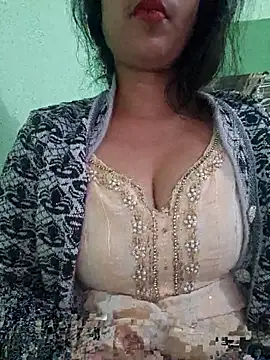 Snapshot of Kavita_ji chatting on November 17, 1:53 am Kavita ji online show from November 17, 1:53 am