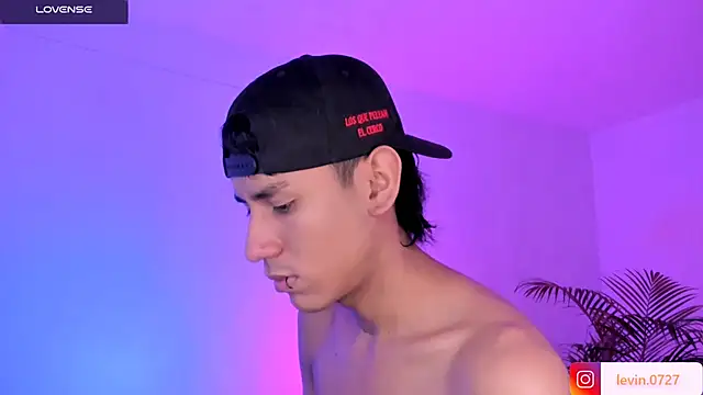 Levin Hikaru online show from October 30, 7:50 am