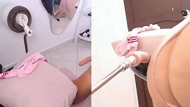 Mila Moans online show from March 1, 4:12 am