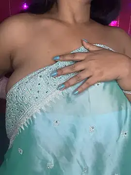 Snapshot of Playful__Princess chatting on January 23, 11:15 am Playful  Princess online show from January 23, 11:15 am