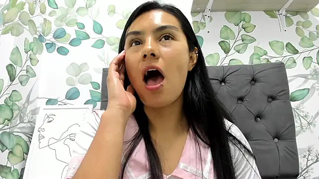 Snapshot of atilanadiaz7 chatting on December 15, 4:02 pm atilanadiaz7 online show from December 15, 4:02 pm