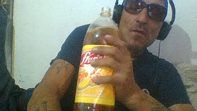 Snapshot of cartiagiz chatting on December 2, 9:49 pm cartiagiz online show from December 2, 9:49 pm