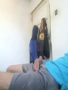 Snapshot of cartiagiz chatting on December 1, 9:26 pm cartiagiz online show from December 1, 9:26 pm