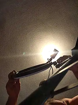 Snapshot of Ricorry@xh chatting on December 5, 8:35 am Ricorryxh online show from December 5, 8:35 am