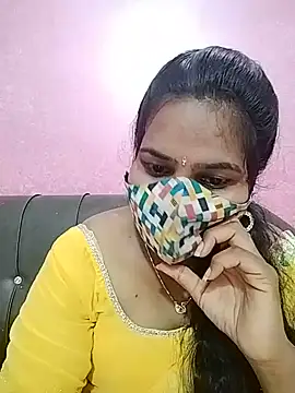 Snapshot of melina214 chatting on July 9, 4:02 am melina214 online show from July 9, 4:02 am