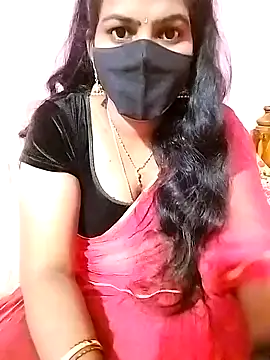 Snapshot of melina214 chatting on January 28, 4:41 pm melina214 online show from January 28, 4:41 pm