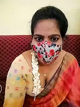 melina214 online show from March 29, 5:14 pm