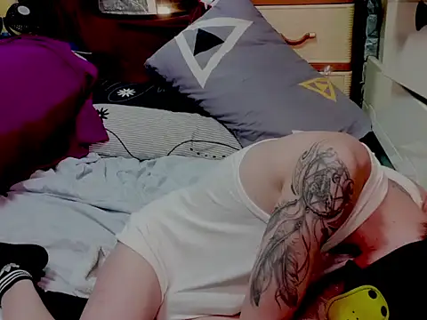 JJjing online show from November 15, 7:34 am