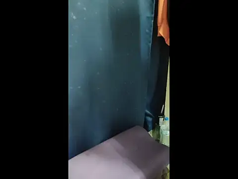 JJjing online show from December 1, 11:44 am