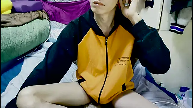 Snapshot of JJjing chatting on February 20, 4:42 pm JJjing online show from February 20, 4:42 pm