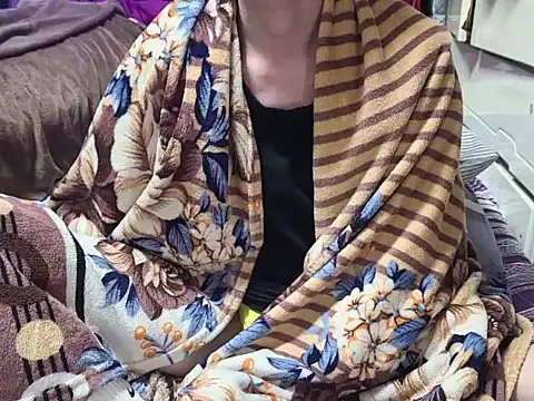 JJjing online show from January 12, 11:28 am