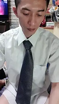 Snapshot of JJjing chatting on October 2, 8:18 am JJjing online show from October 2, 8:18 am