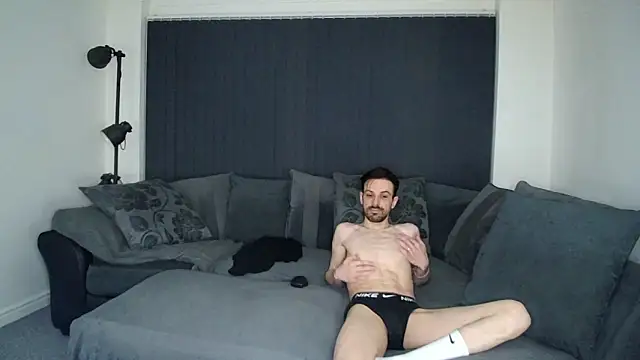 twotwinkhusbandss online show from March 3, 6:46 pm