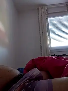 Snapshot of Geniusxl chatting on October 28, 12:59 pm Geniusxl online show from October 28, 12:59 pm