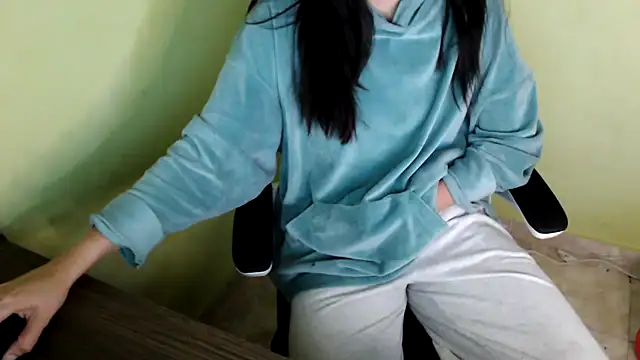 samantha s69 online show from April 10, 12:45 pm