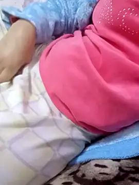 Bombamom online show from March 10, 1:15 pm