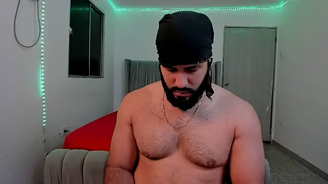 Snapshot of eda_karim chatting on February 11, 8:20 pm eda karim online show from February 11, 8:20 pm