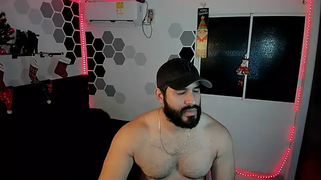 Snapshot of eda_karim chatting on December 12, 11:28 am eda karim online show from December 12, 11:28 am