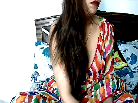 Gloie4u online show from June 9, 9:54 am