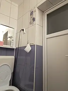 hornny1995 online show from September 28, 4:14 pm