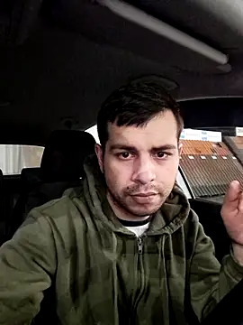 hornny1995 online show from February 7, 7:49 pm