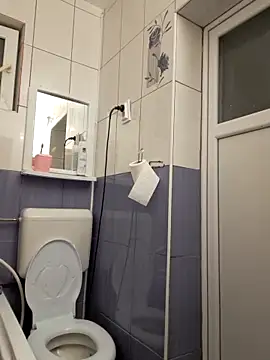 hornny1995 online show from September 26, 4:58 pm