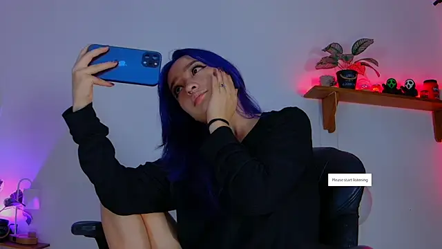 vayolett01 dakotta online show from October 16, 3:37 am