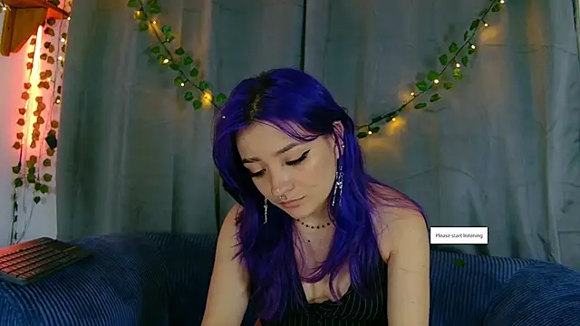 vayolett01 dakotta online show from November 20, 3:40 am