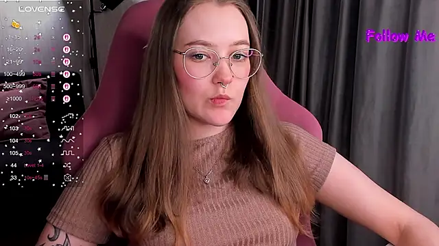 bunny bubble online show from February 25, 11:26 pm
