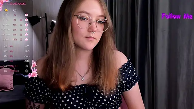 bunny bubble online show from October 5, 10:33 pm