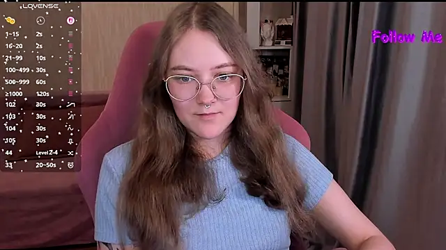 Snapshot of bunny_bubble chatting on July 18, 11:57 pm bunny bubble online show from July 18, 11:57 pm