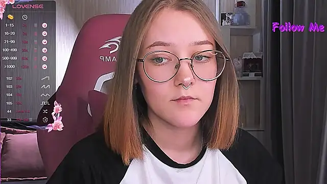 bunny bubble online show from December 28, 9:40 pm