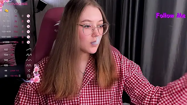 bunny bubble online show from November 22, 11:25 pm