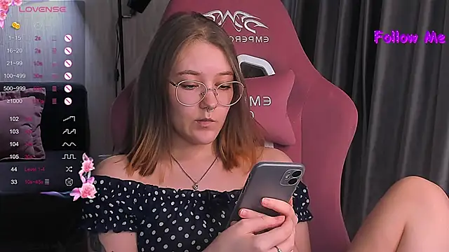 bunny bubble online show from February 27, 1:08 am