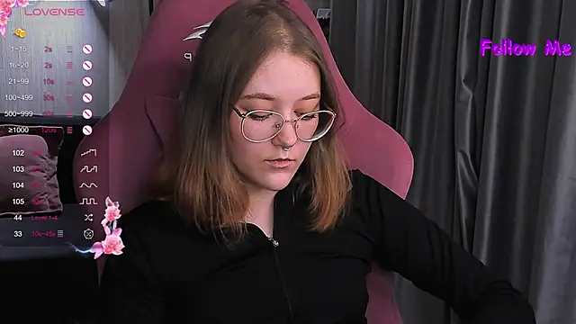 bunny bubble online show from March 2, 9:30 pm