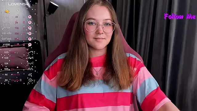 bunny bubble online show from December 3, 10:53 pm