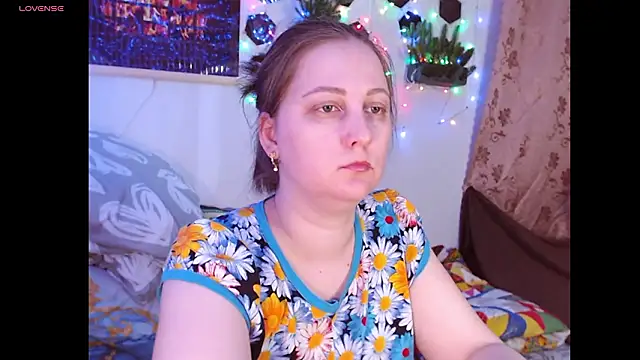 Sakura Green online show from February 13, 11:27 pm