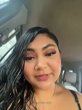 Juli Walker online show from April 16, 1:23 pm