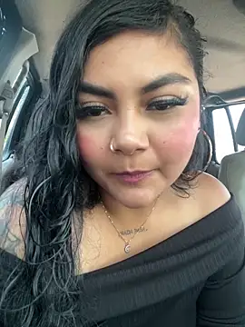 Juli Walker online show from March 4, 1:52 pm