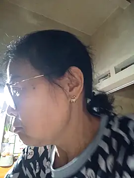 Hotestlove online show from March 7, 3:35 am