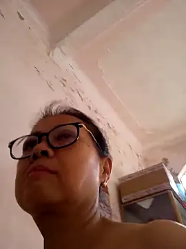 Hotestlove online show from December 21, 1:19 am