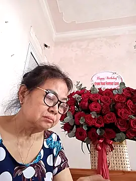 Hotestlove online show from March 18, 1:53 am