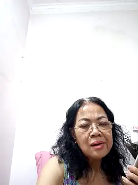 Snapshot of Hotestlove chatting on March 22, 8:29 am Hotestlove online show from March 22, 8:29 am