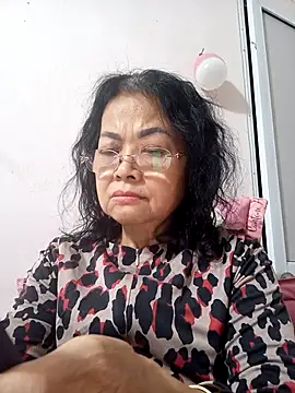 Hotestlove online show from December 15, 2:23 pm