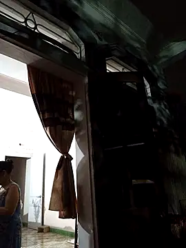 Hotestlove online show from April 5, 2:35 pm