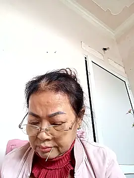 Hotestlove online show from January 9, 3:35 am