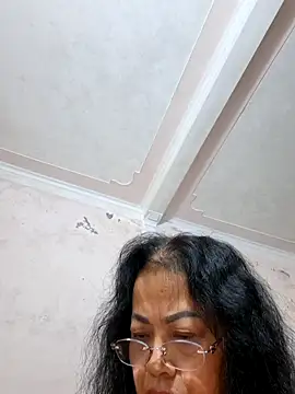 Hotestlove online show from November 8, 11:30 pm