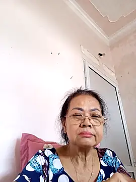 Hotestlove online show from November 13, 3:10 am